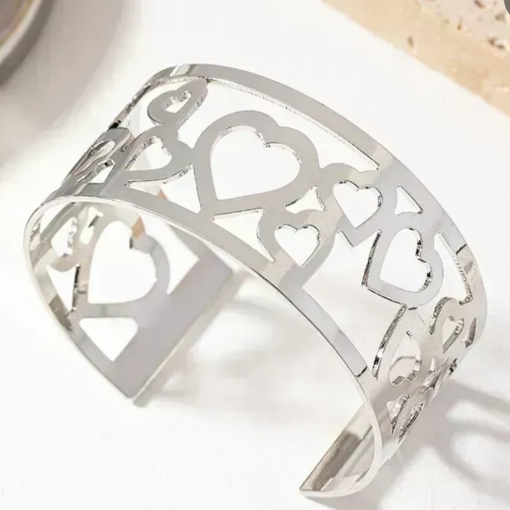 Silver Heart Cuff Bracelet with Intricate Cut-Outs - Picture 6 of 10